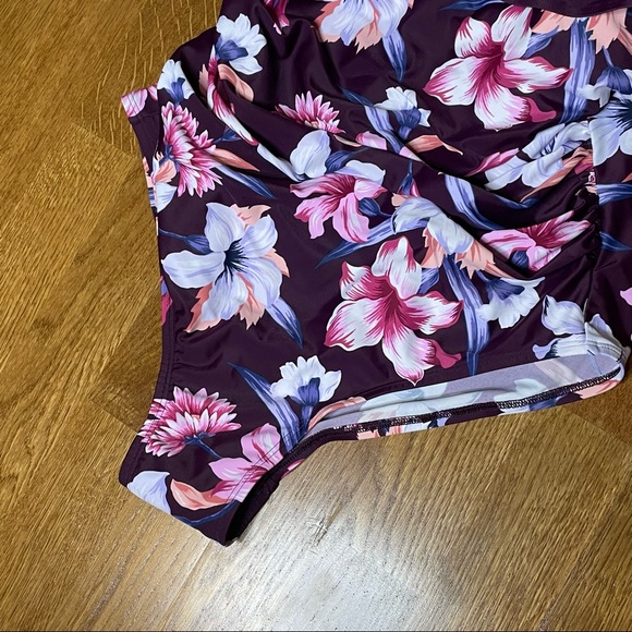 Kona Sol Floral Ruffle Shoulder One Piece Swimsuit Size 16W NWT - Picture 4 of 14